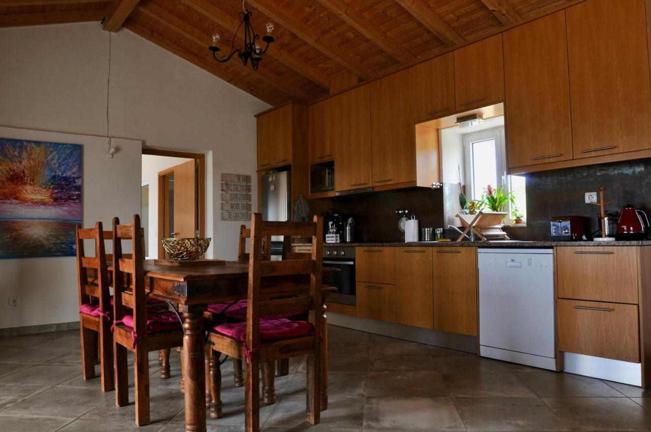 Cal Velho - Holiday Lodge São Luís Buitenkant foto
