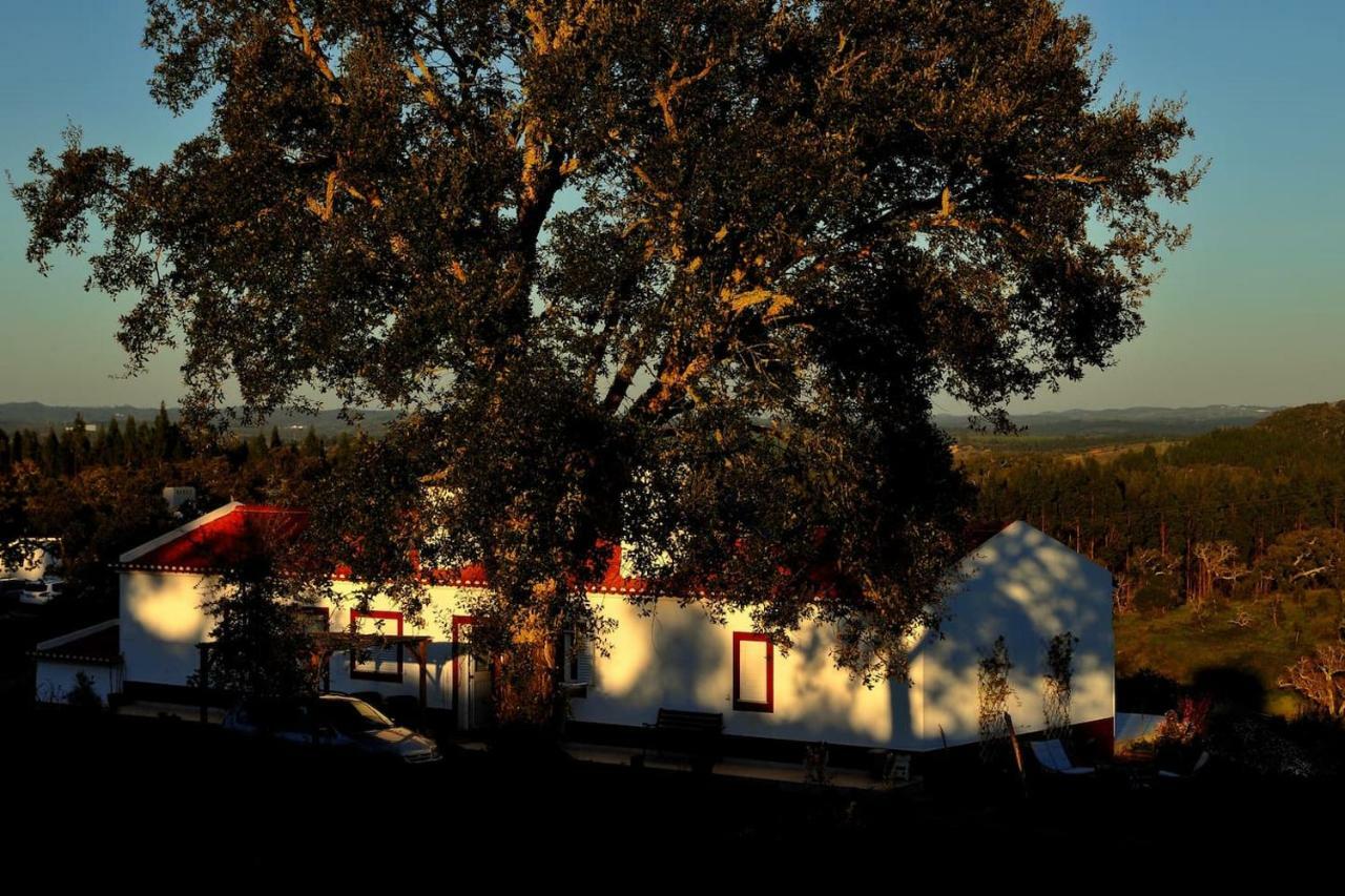 Cal Velho - Holiday Lodge São Luís Buitenkant foto